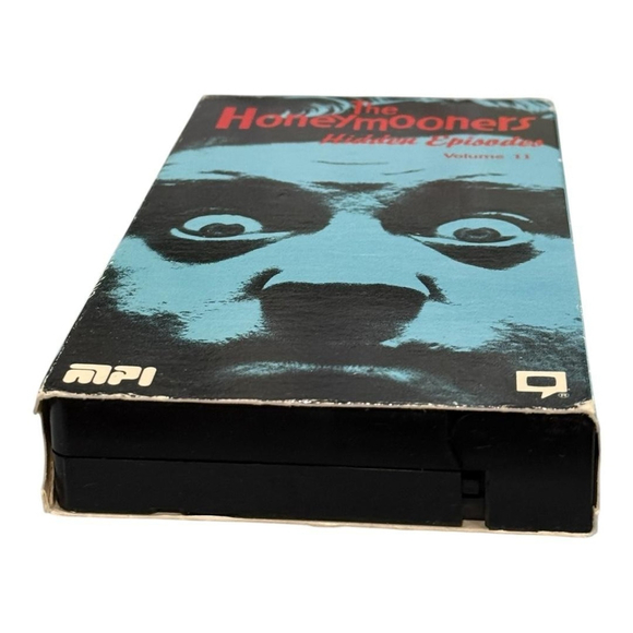 Vintage The Honeymooners Lost Episodes Vol 11 VHS TV Comedy B&W MPI NTSC USA - Picture 2 of 9